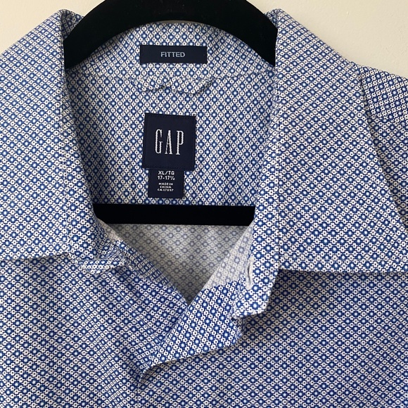 GAP Fitted Checkered Button Down Dress Shirt Sz XL - Picture 3 of 8